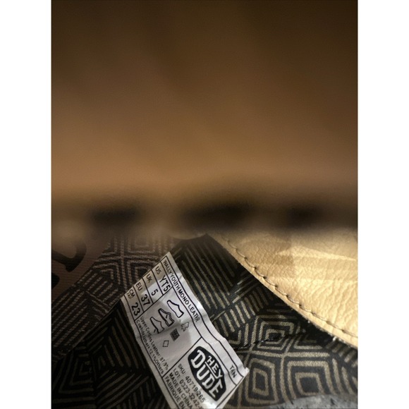 Hey‎ Dude Wally Youth Mono Leather Tan Loafers Shoes Size YT5 Comfort Casual New - Picture 5 of 8